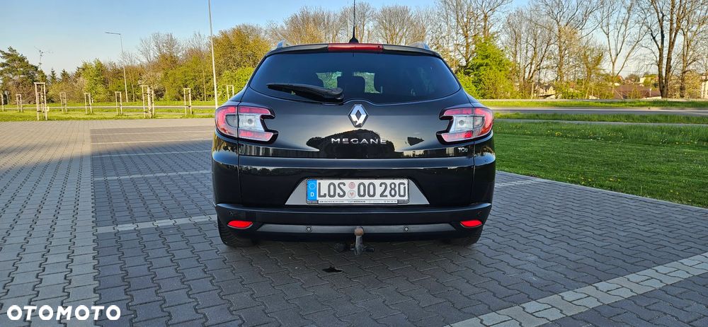 Renault Megane TCe 180 Dynamique - 10