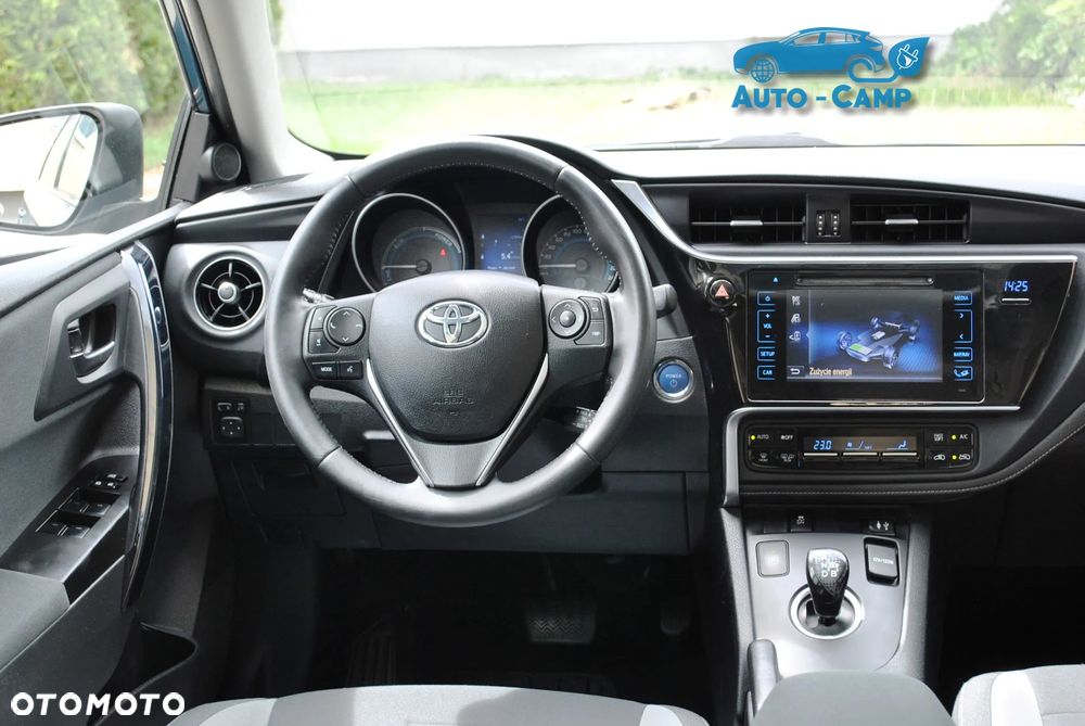 Toyota Auris - 23