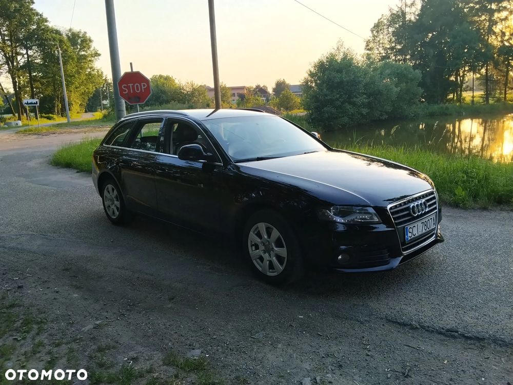 Audi A4 Avant 2.0 TDI DPF Attraction - 2