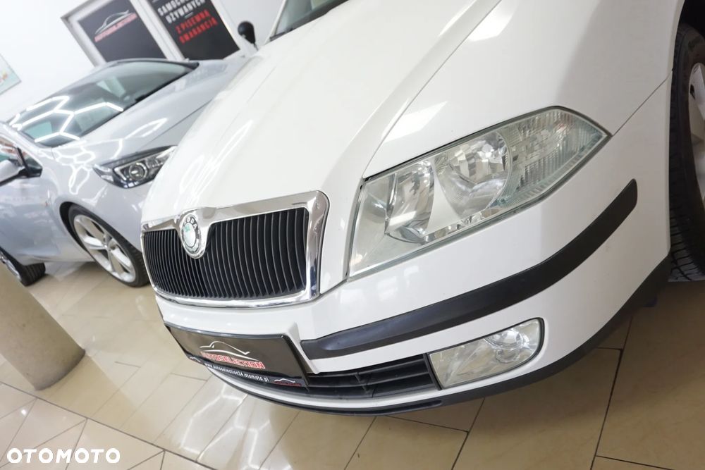 Skoda Octavia 1.9 TDI DSG Elegance - 12