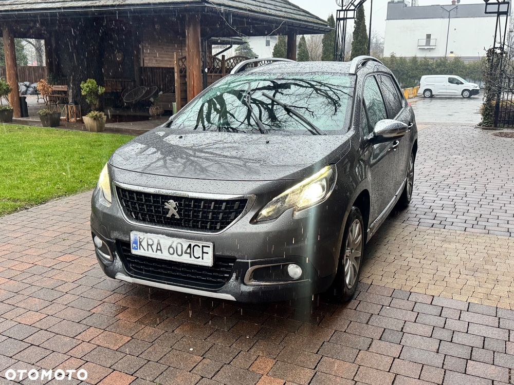 Peugeot 2008 1.6 BlueHDi Style - 8