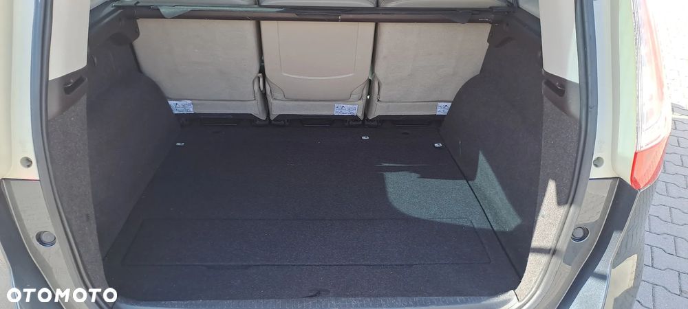 Renault Grand Scenic Gr 2.0 dCi Privilege - 9