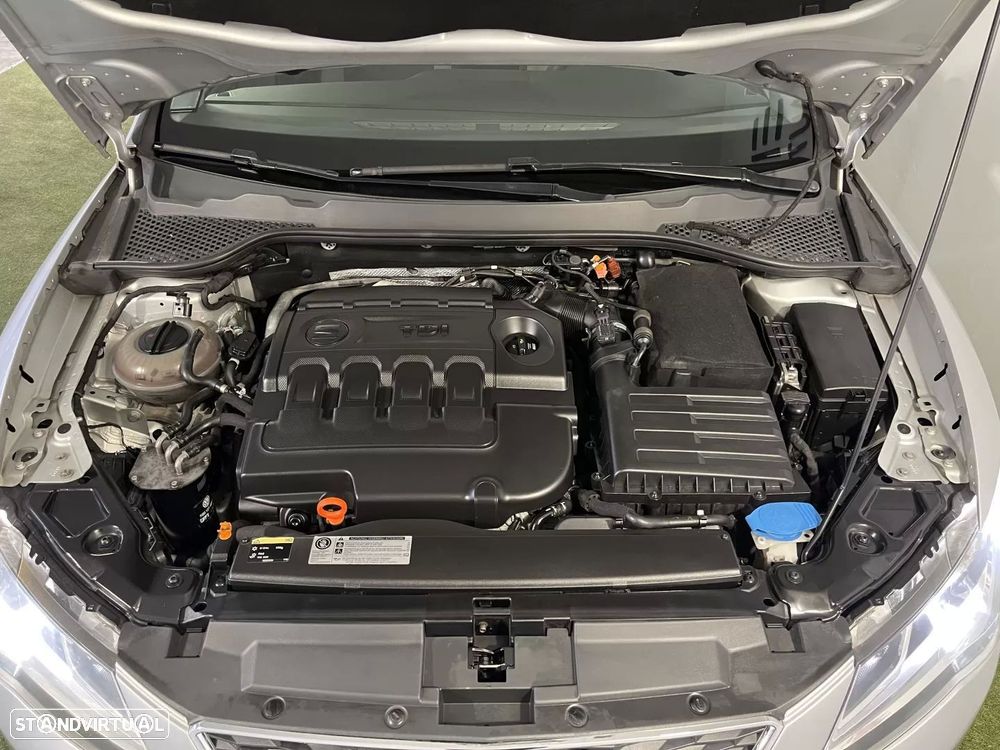 SEAT Leon 1.6 TDI Style Ecomotive - 28