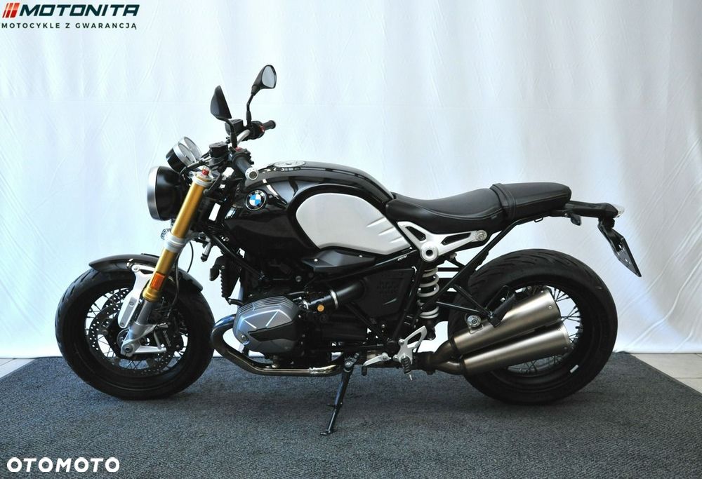 BMW R - 9