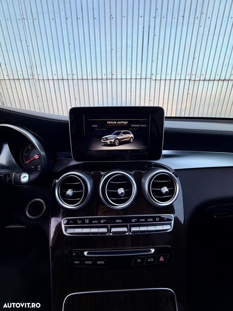 Mercedes-Benz GLC - 10