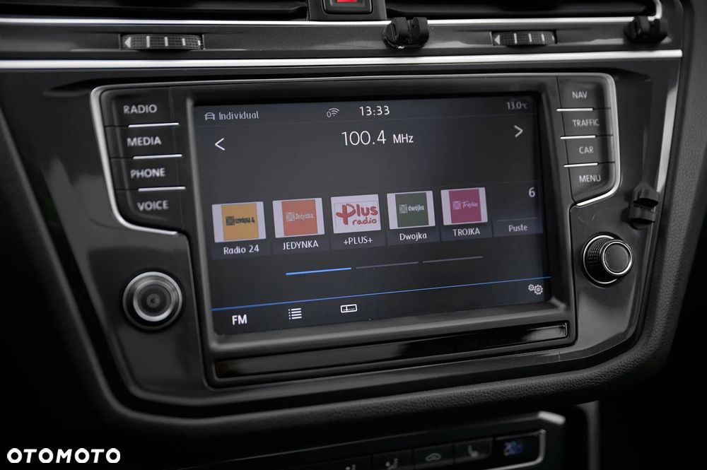 Volkswagen Tiguan - 16