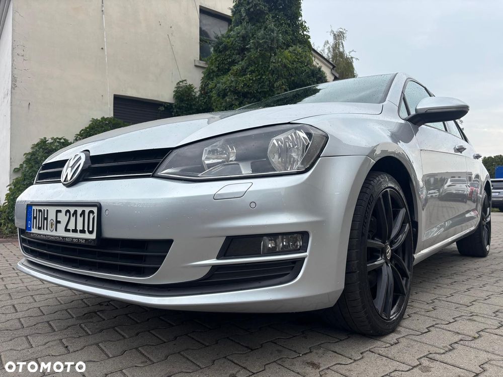 Volkswagen Golf - 3