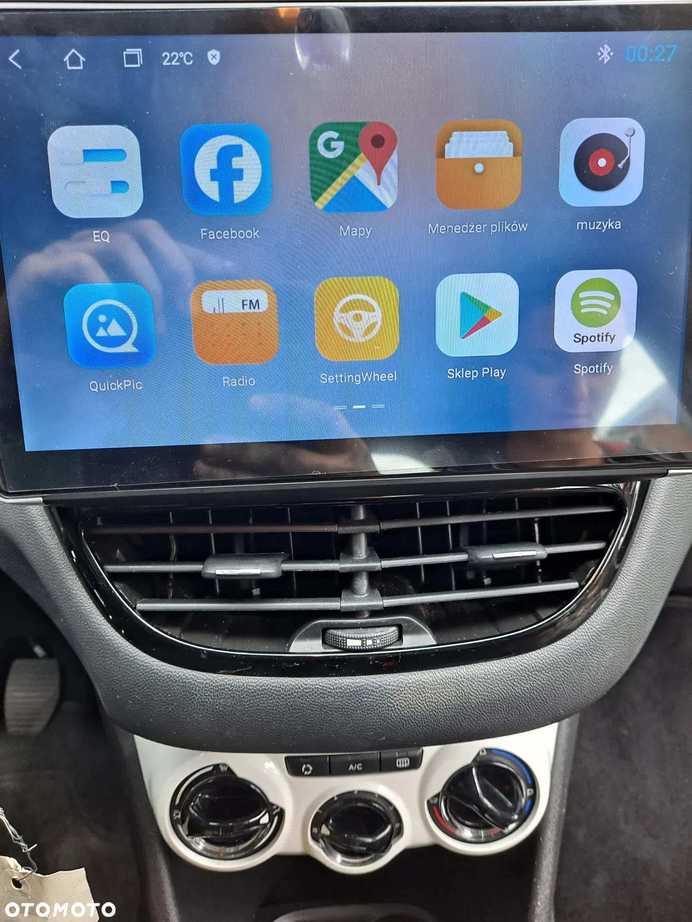 Peugeot 208 - 19