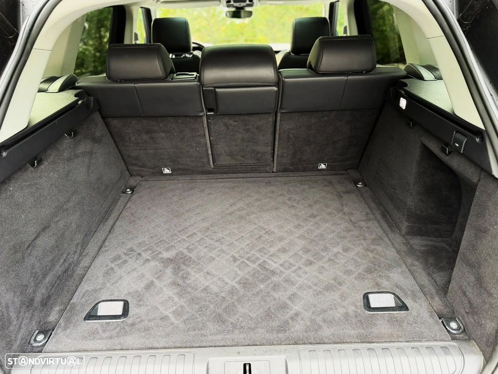 Land Rover Range Rover Sport SD4 HSE - 28
