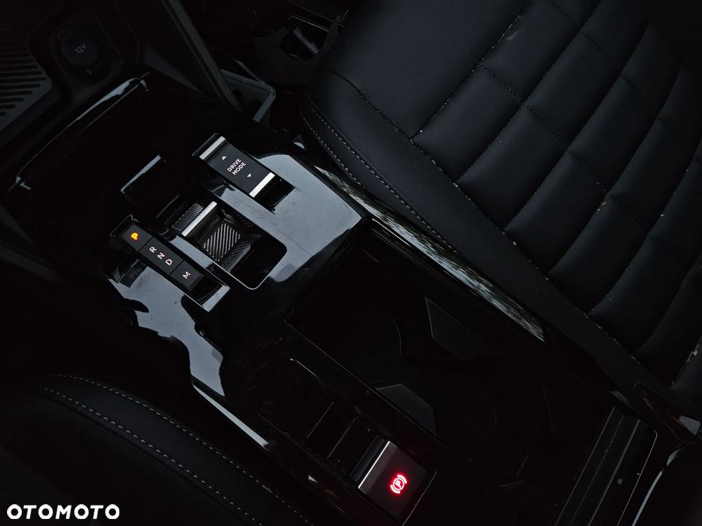 Citroën C4 Hybrid 136 ë-DSC6 MAX - 31