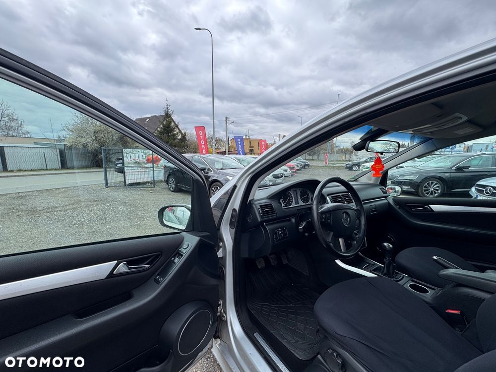Mercedes-Benz Klasa B 170 - 22