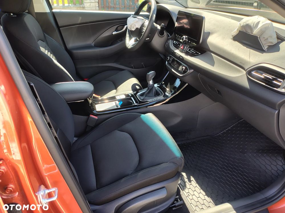 Hyundai i30 - 19
