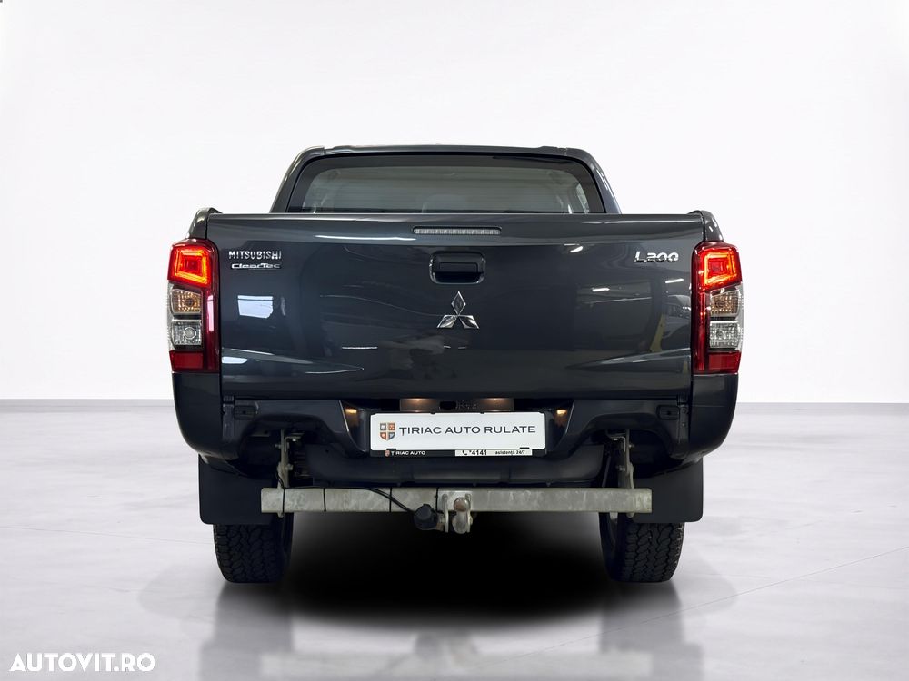 Mitsubishi L200 - 5
