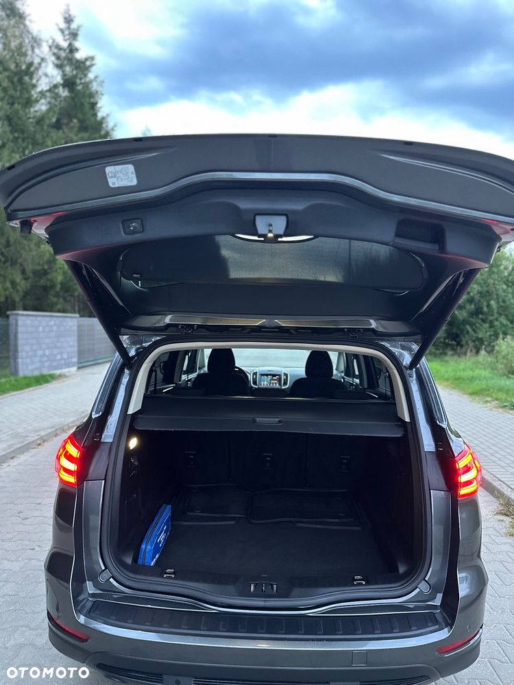 Ford S-Max 2.0 EcoBlue Titanium - 16