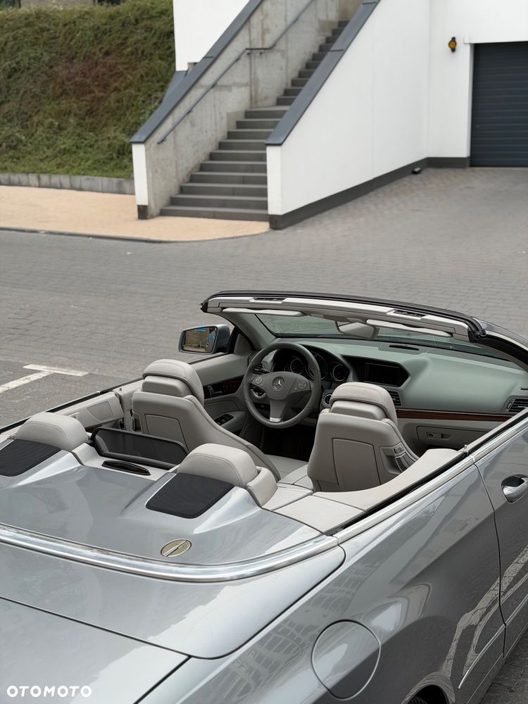 Mercedes-Benz Klasa E - 14