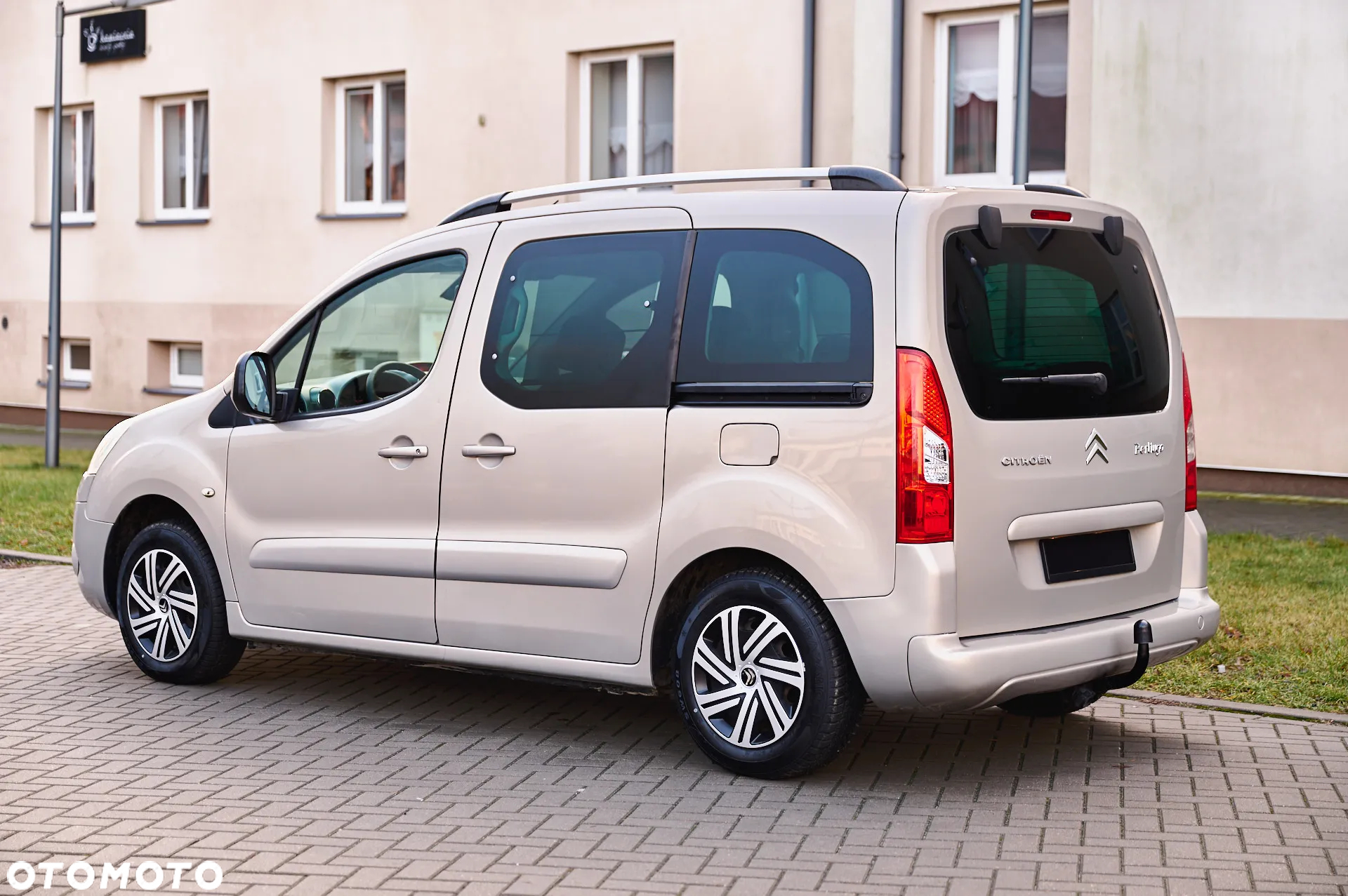 Citroën Berlingo II 1.6 HDi Multispace Plus - 15