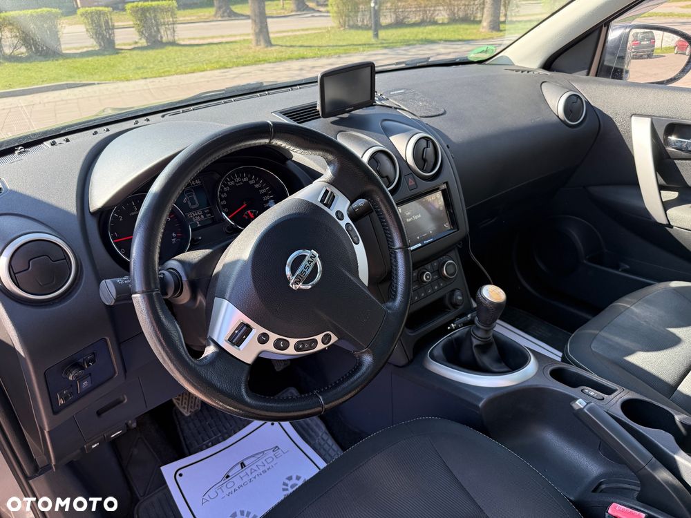 Nissan Qashqai+2 2.0 dCi Visia - 8