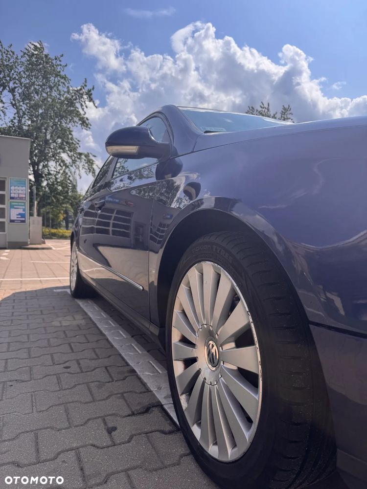 Volkswagen Passat 2.0 TDI DPF DSG 4Motion Comfortline - 3