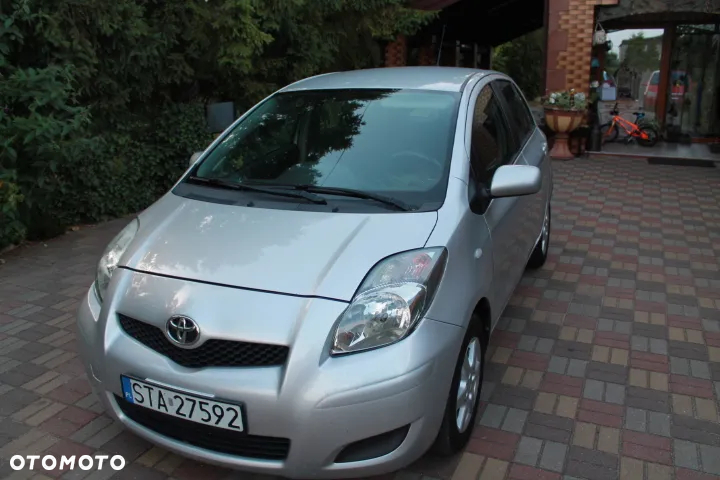 Toyota Yaris - 2