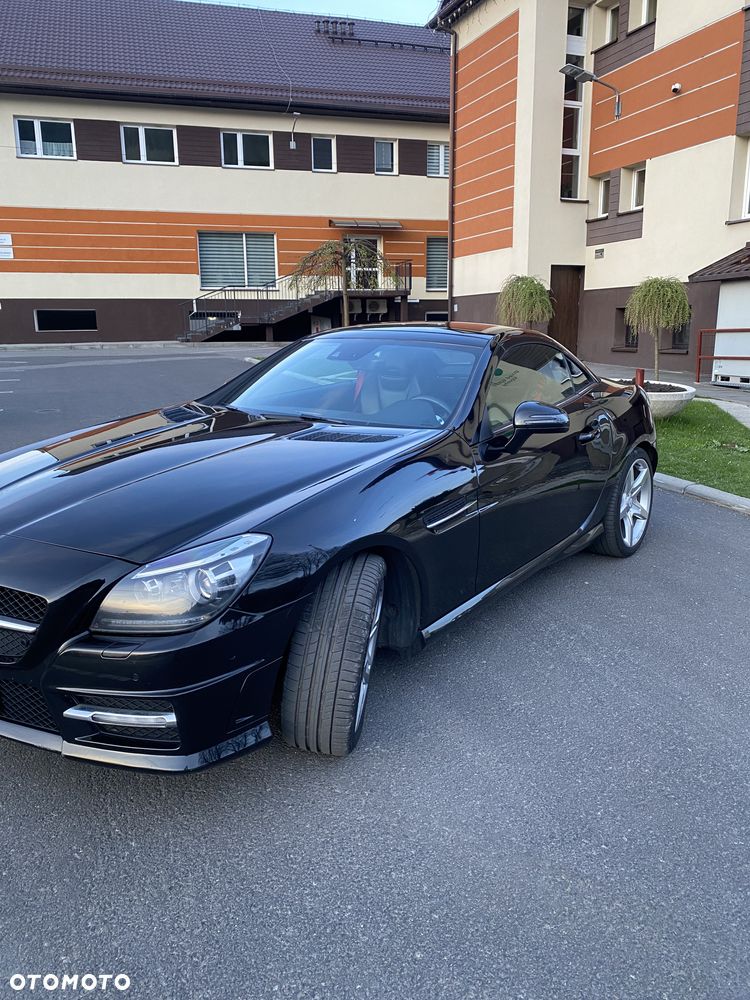 Mercedes-Benz SLK 250 (BlueEFFICIENCY) 7G-TRONIC - 6