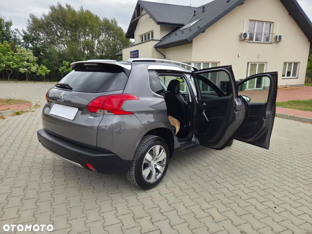 Peugeot 2008 1.6 e-HDi Allure S&S - 19