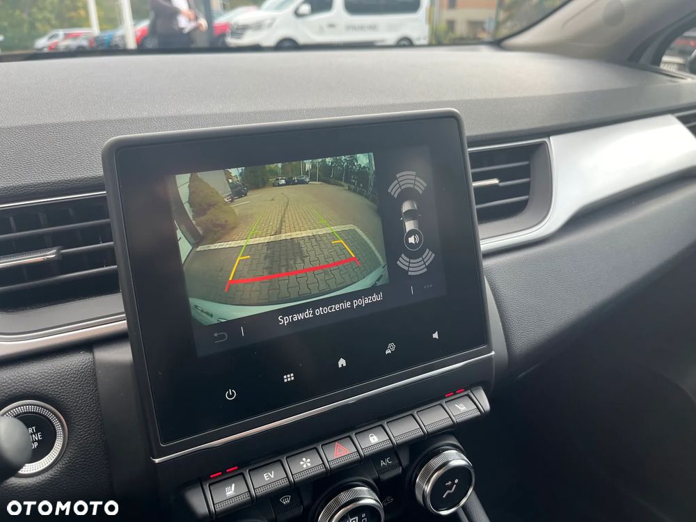Renault Captur - 25