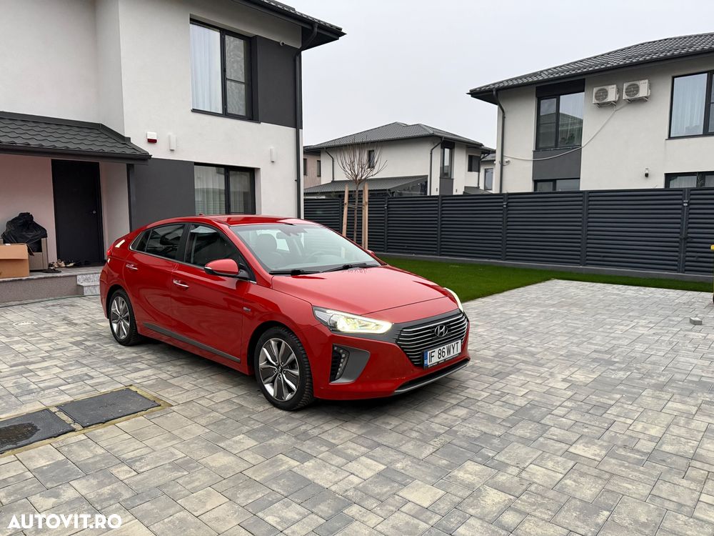 Hyundai IONIQ Hybrid 1.6 GDI Premium - 1