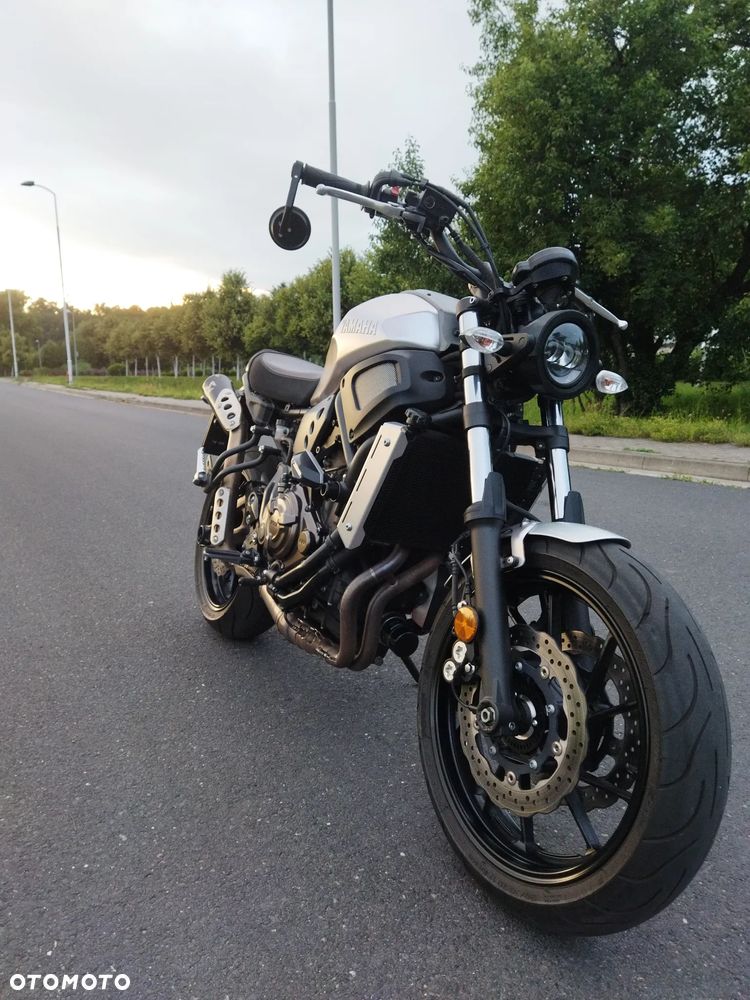 Yamaha XSR - 12