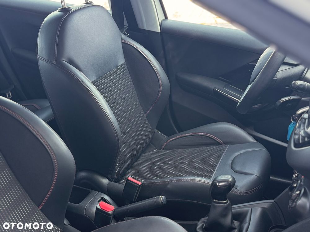 Peugeot 208 1.6 BlueHDi Allure S&S - 12