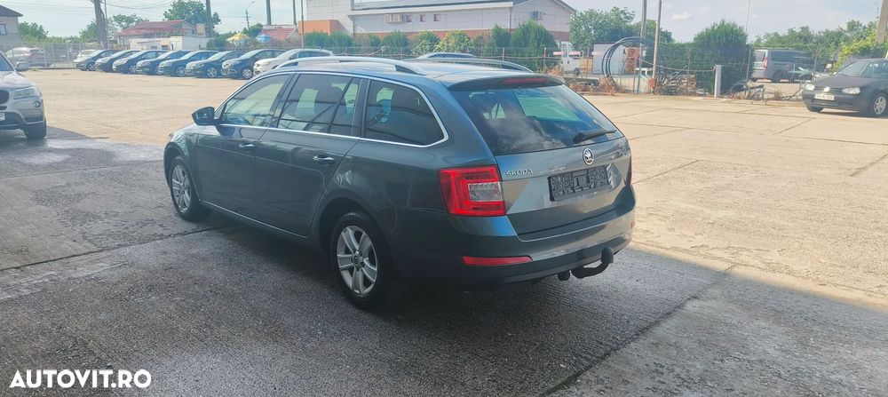 Skoda Octavia 1.6 TDI Ambiente - 5