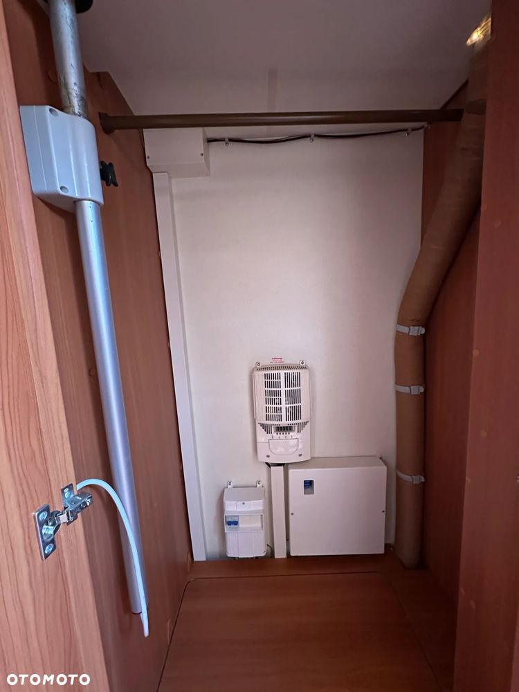 Hobby 610 UL z nową markizą i oponami. DMC 1800 kg!!! - 24