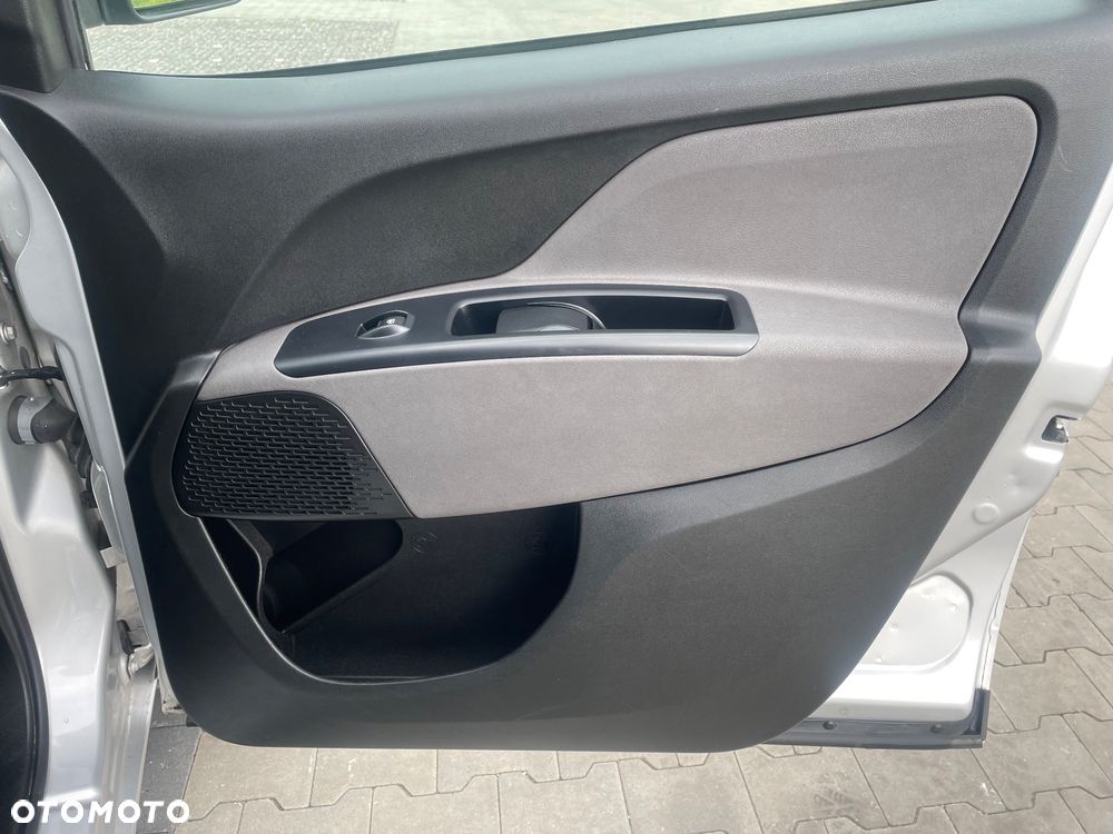 Fiat Doblo - 27