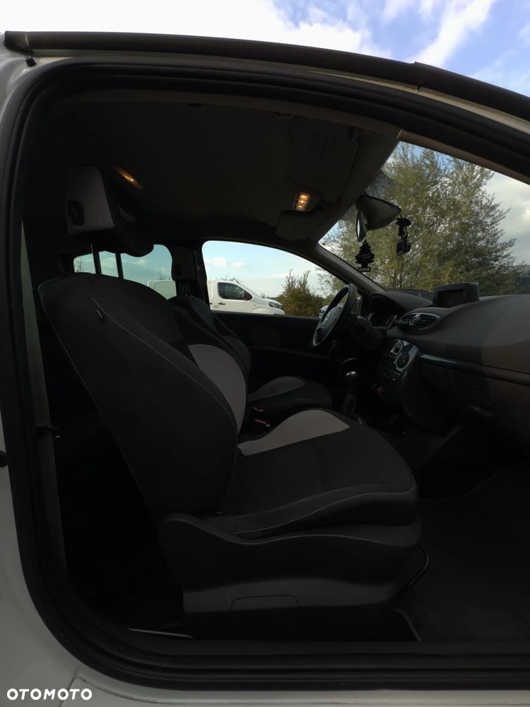 Renault Clio 2.0 16V Sport Euro5 - 11