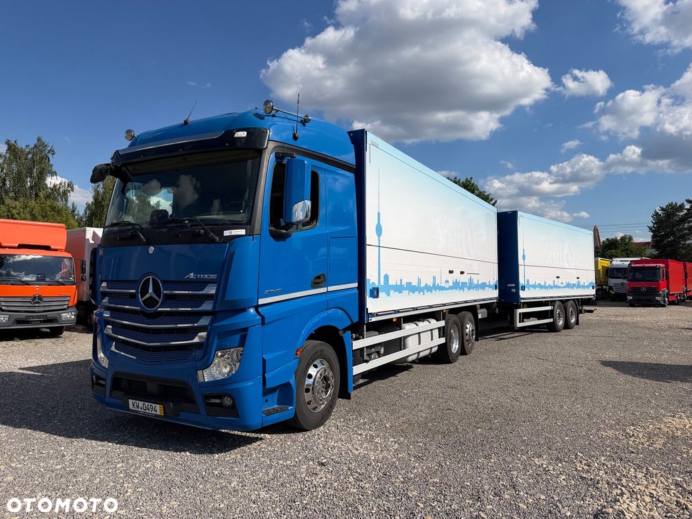 Mercedes-Benz Actros - 33