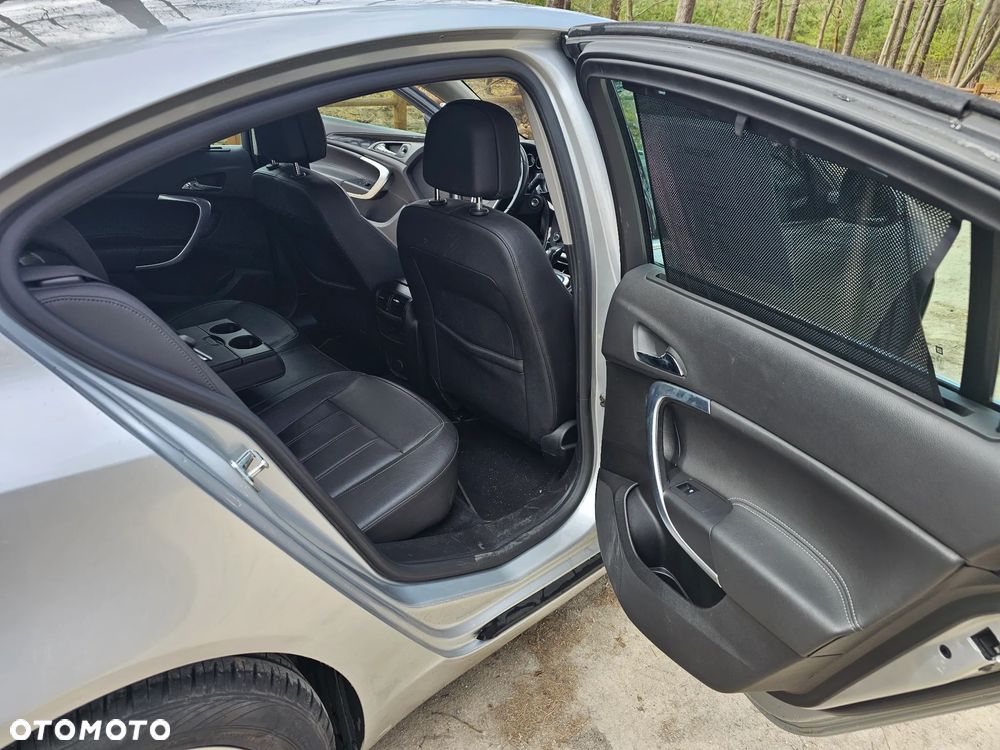 Opel Insignia - 8
