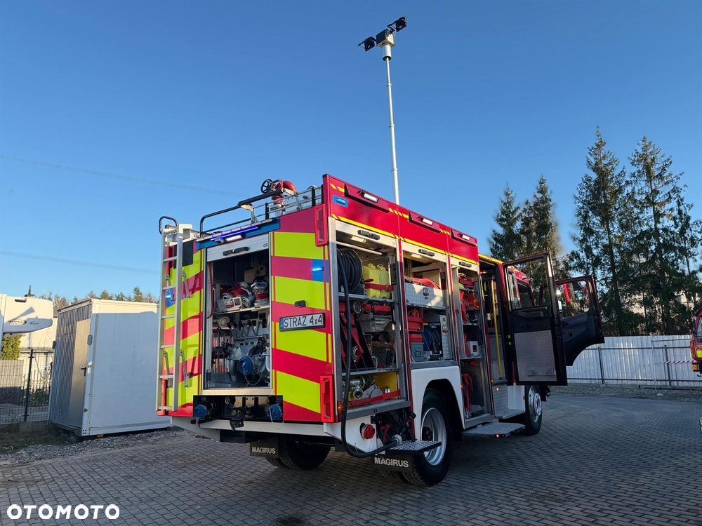 Mercedes-Benz Mercedes Atego GBA Wóz Strażacki 3t wody, Wysokie prześwity, Maszt oświetleniowy - 4