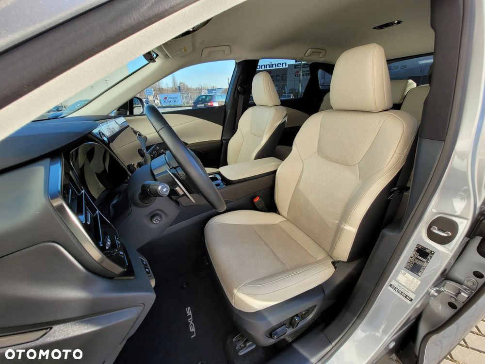 Lexus RX 350h Prestige - 12