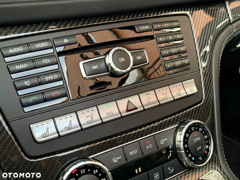 Mercedes-Benz SL 63 AMG AMG Speedshift MCT 7-Gang Sportgetriebe - 25