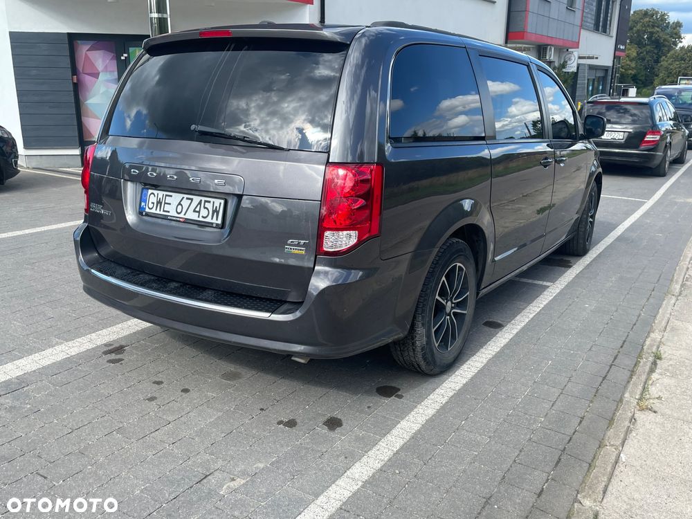 Dodge Grand Caravan 3.6 R/T - 3
