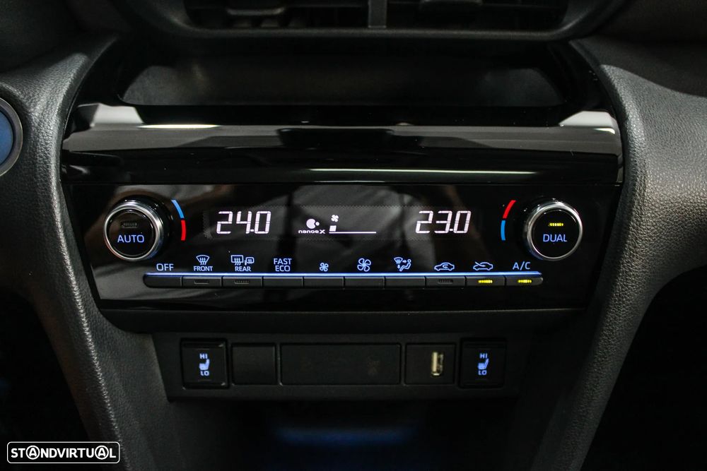 Toyota Yaris Cross 1.5 HDF Luxury - 40