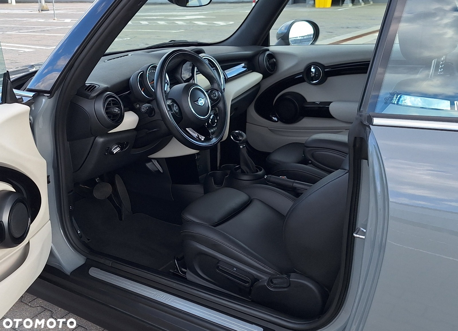 MINI Cooper - 24