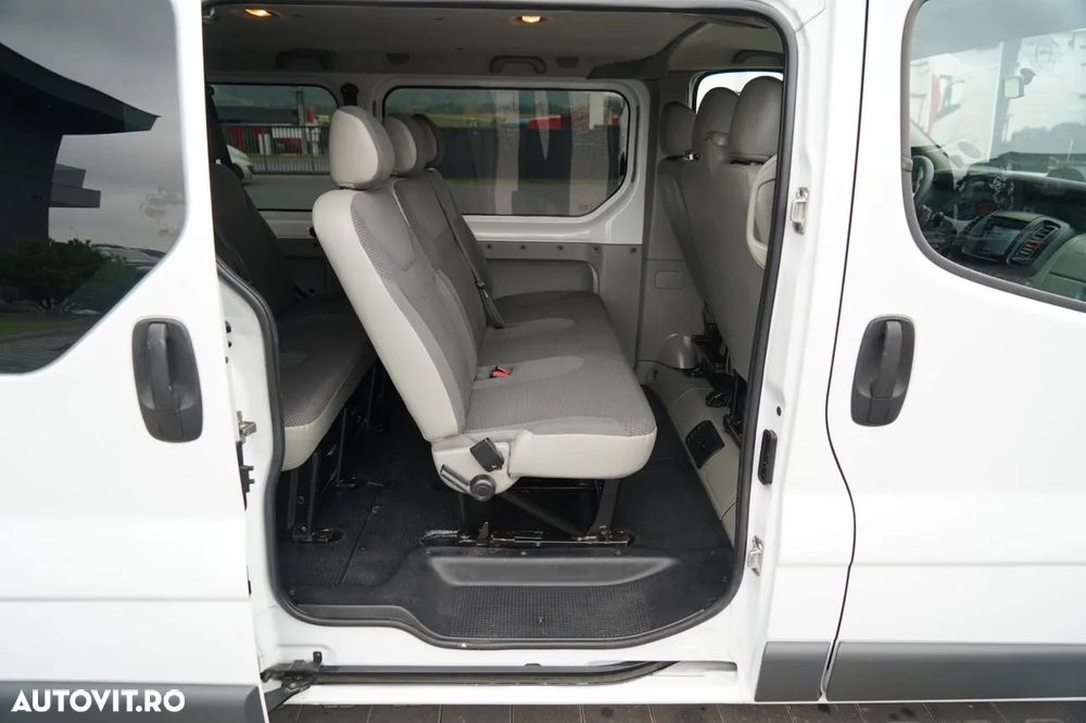 Opel VIVARO / MICROBUZ / 9 LOCURI / REVIZUIT / - 33