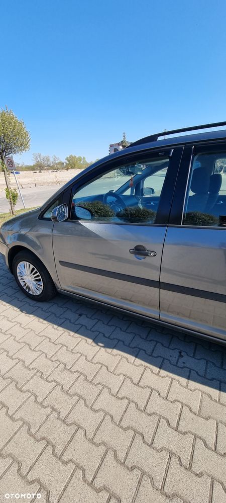 Volkswagen Touran 1.9 TDI Basis - 10