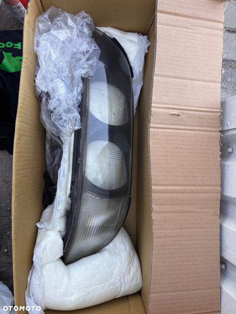 BMW Seria 5 520i - 25