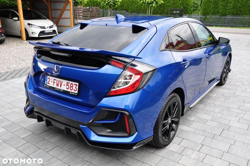 Honda Civic 1.0 i-VTEC Turbo CVT Executive Sport Line - 11