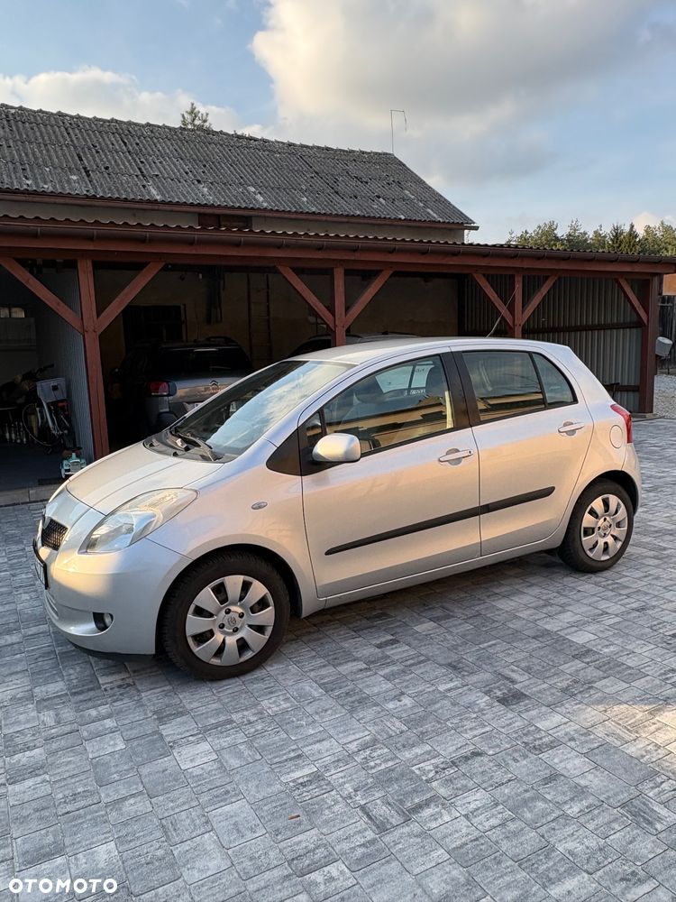 Toyota Yaris 2007 photo 5