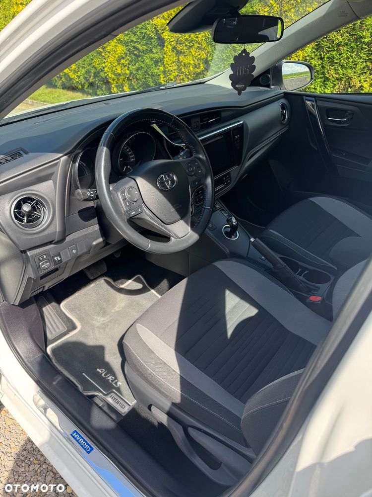 Toyota Auris - 6