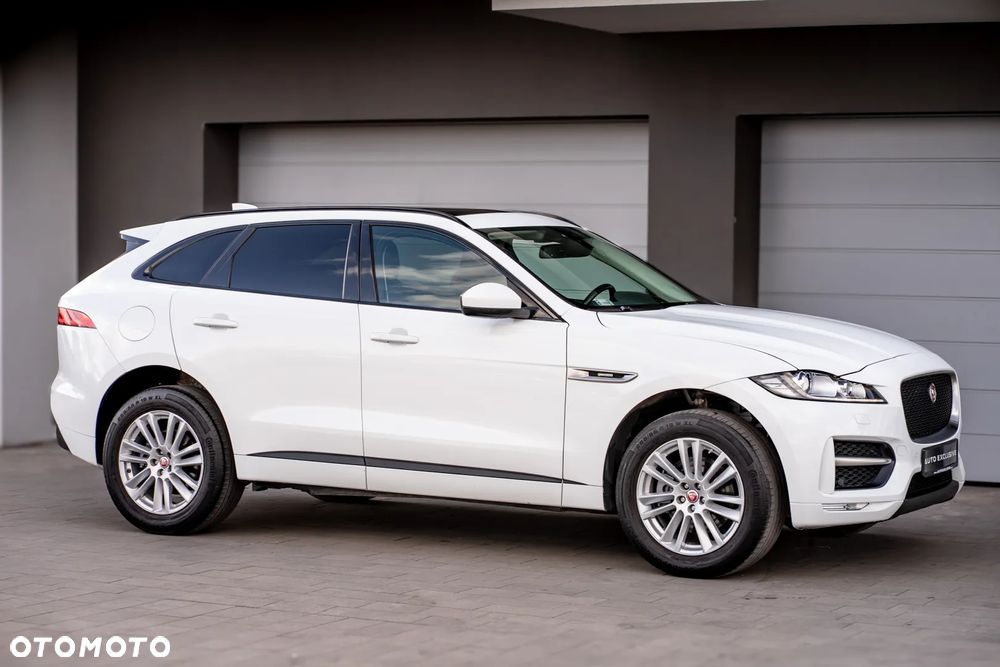Jaguar F-Pace 2.0 i4P AWD R-Sport - 16