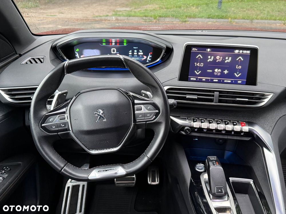 Peugeot 3008 - 18