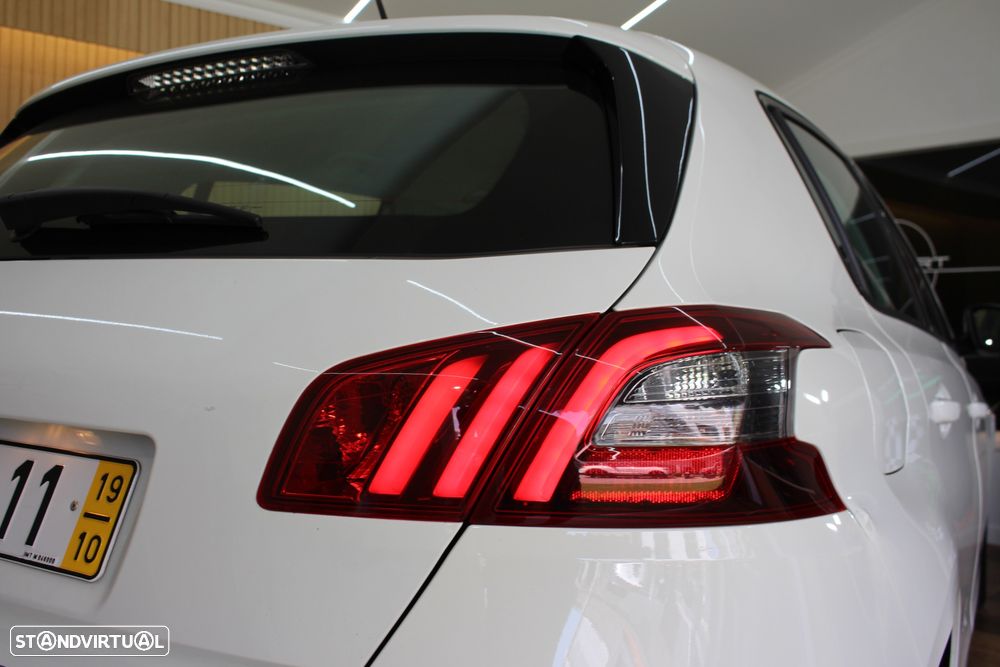 Peugeot 308 1.5 BlueHDi Active Pack - 22